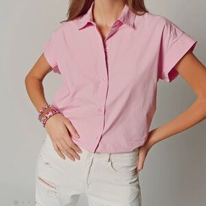 THE SHORT SLEEVE BOYFRIEND SHIRT IN COTTON